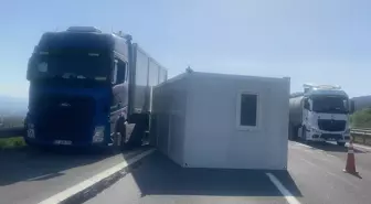 Bolu'da Zincirleme TIR Kazası: 2 Yaralı