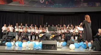 TRT Erzurum Radyosu Çocuk Korosu Başarılı Bir Konser Verdi