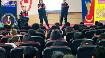Didim'de Ortaokul Öğrencilerine Siber Zorbalık ve Güvenlik Eğitimi Verildi
