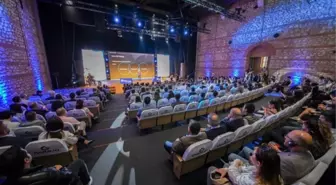 İstanbul Fintech Week Nedir ve '2025'te Dijital Bankacılık' Neden Cüzdanınızı İlgilendiriyor?