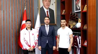 Yusuf Eren Yıldırım, Gençler Türkiye Boks Şampiyonası'nda 3.'lük elde etti