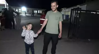 Suriye'ye geri dönüşler gece de devam ediyor