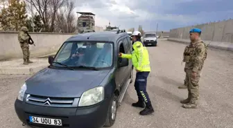 Ağrı'da Trafik Denetimlerinde Ceza ve Gözaltılar