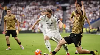 Real Madrid Sezonu Galibiyetle Tamamladı, Ancelotti ve Modric'e Veda