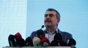 Bakan Tekin: Okuldaki bilgiyi beceriye dönüştürebilecekleri bir süreç oluşturalım istiyoruz