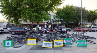 Düzce'de Bisikletli Gençlerden Trafik Farkındalığı Eylemi
