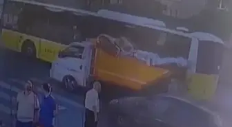 Çöp kamyonu temizlik işçisinin üzerinden geçti