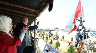 Emine Erdoğan, '7'nci Etnospor Kültür Festivali'ni ziyaret etti