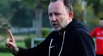 Sergen Yalçın sezonun en iyi 11'ini seçti