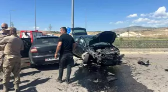 Siirt Çevre Yolu'nda Trafik Kazası: 4 Yaralı