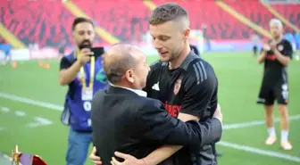 Trendyol Süper Lig: Gaziantep FK: 1 Kasımpaşa: 0 (Maç devam ediyor)