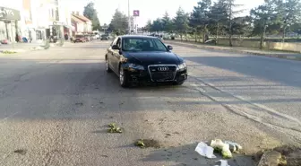 Isparta'da Motosiklet ve Otomobil Çarpıştı, Bir Yaralı