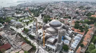Ayasofya Camii Kubbesinde Kapsamlı Restorasyon Çalışmaları Devam Ediyor