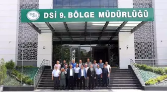 Battalgazi Muhtarları Sulama Sorunlarını Çözmek İçin DSİ'yi Ziyaret Etti