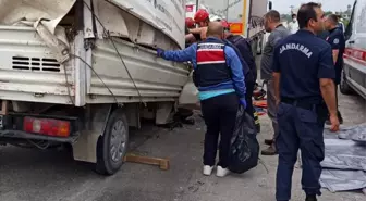 Bursa'da Trafik Kazası: İki Kişi Hayatını Kaybetti