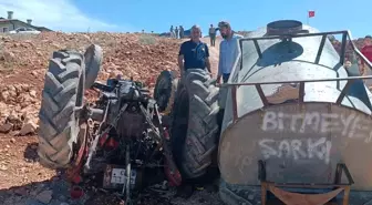 Adıyaman'da Devrilen Traktördeki Sürücü Ağır Yaralandı