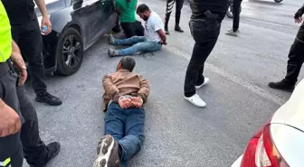 Alkollü Sürücü ve Arkadaşlarından Polis Memurlarına Saldırı