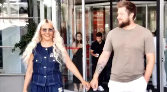 Ukraynalı Model Malika Murtazina, Türkiye'de Kapalı Ameliyatla Kanseri Yendi