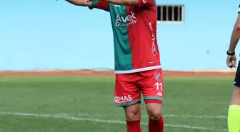 Karşıyaka'da Yasin Ozan Hayal Kırıklığı Yaratıyor