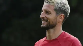 Mertens şampiyonluk kutlamasında hangi şarkı çalıyor, 2025 Şampiyonluk Yenikapı Mertens podyum müziği nedir?