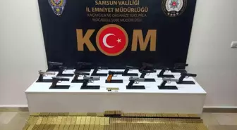 Samsun'da Kaçak Silah Operasyonu: 17 Tabanca Ele Geçirildi