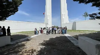 50 Genç Malazgirt'in Tarihi ve Doğal Güzelliklerini Keşfetti