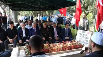 15 Temmuz şehidi Serdar Gökbayrak, Sakarya'daki mezarı başında anıldı