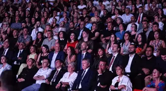 32. Uluslararası Adana Altın Koza Film Festivali'nde Ödüller Sahiplerini Buldu