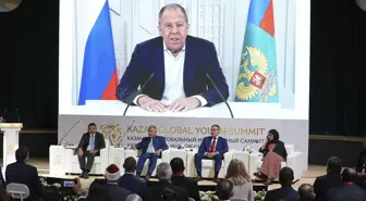 4. Kazan Küresel Gençlik Zirvesi 'Küresel Değişim Çağında Eğitim' oturumuyla sona erdi