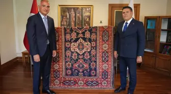 Uşak Halısı, 30 Yıl Sonra Türkiye'ye Döndü