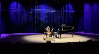 53. İstanbul Müzik Festivali'nde Gautier Capuçon ve Alexandre Kantorow Performans Sergiledi