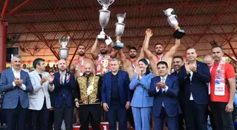 664. Tarihi Kırkpınar Yağlı Güreşleri'nde Ödüller Sahiplerini Buldu