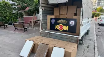 Adana'da 1.6 Milyon Kaçak Makaron Ele Geçirildi