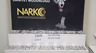 Adana'da Uyuşturucu Operasyonu: 2 Bin 809 Hap Ele Geçirildi