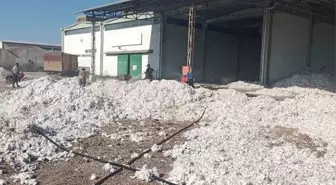 Adana'da Çırçır Fabrikası Deposunda Yangın