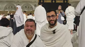 Down Sendromlu Savaş Yavuz, Umreye Gitmenin Mutluluğunu Yaşadı