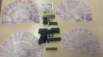 Adana'da Sahte Polisle Dolandırıcılık: 900 Bin Lira Değerinde Altın ve Dolar Alındı