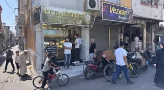 Adana'da Kuyumcuya Silahlı Soygun: 2 Yaralı, 1 Kilogram Altın Çalındı