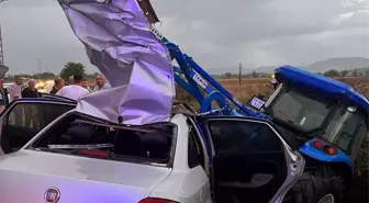 Ceyhan'da Otomobil ile Traktör Çarpıştı: 1 Yaralı
