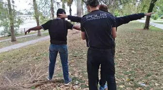Adana'da Uyuşturucu Satıcılarına Yönelik Denetim Yapıldı