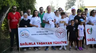 Adana'da Sağlıklı Yaşam Yürüyüşü Düzenlendi
