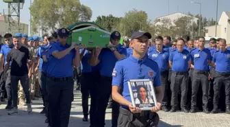 Adana'da Cezaevi Personeline Veda Töreni