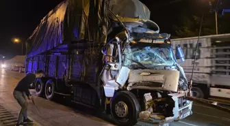 Adana-Pozantı Otoyolu'nda Trafik Kazası: Ulaşım Aksadı