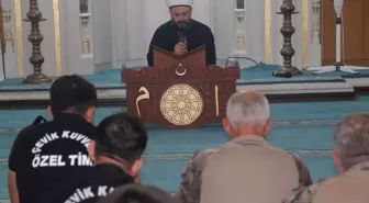 Adana ve Mersin'deki camilerde 15 Temmuz şehitleri için mevlit okutuldu
