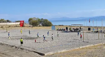 Adilcevaz'da 2025 Plaj Futbolu Ligi Etap Müsabakaları Başladı
