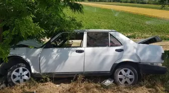Afyonkarahisar'da Otomobil Çarpışması: 6 Yaralı
