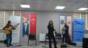 Afyonkarahisar'da Kadın Ceza İnfaz Kurumu'nda Caz Konseri Düzenlendi