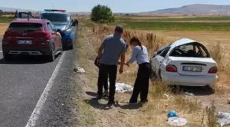 Afyonkarahisar'da Otomobil Takla Attı: 4 Yarı