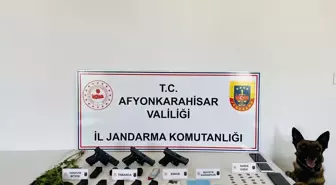 Afyonkarahisar'da Uyuşturucu Operasyonu: 4 Gözaltı