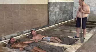 Gurbetçiler Yaz Tatilinde Hüdai Kaplıcaları'nda Şifa Arıyor